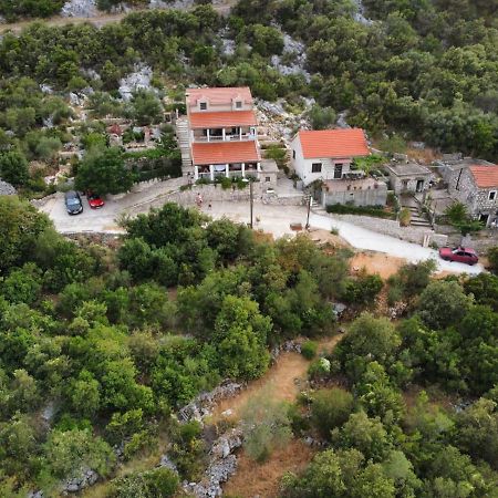 Apartments Leviana Saplunara Luaran gambar
