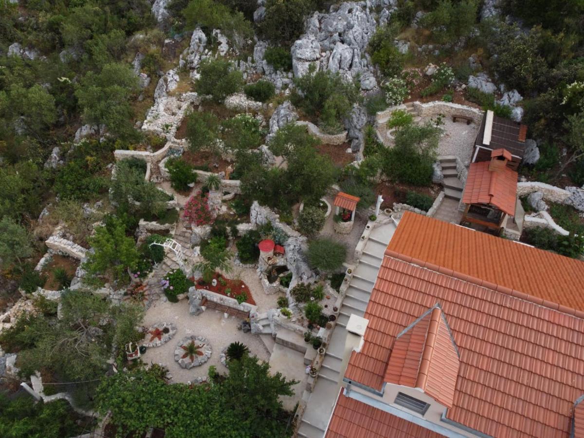Apartments Leviana Saplunara Luaran gambar